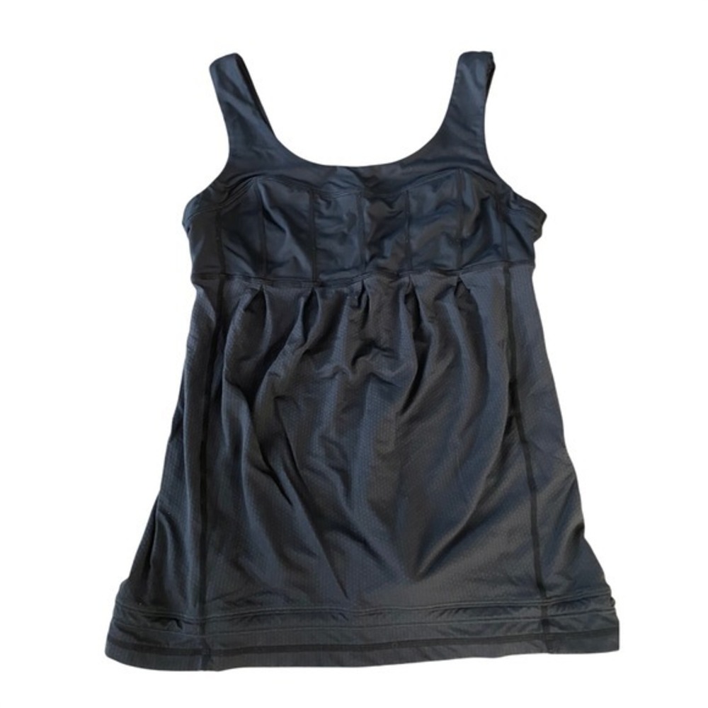 Lululemon Black Pleated Tank Top Built in Bra Athletic‎ Workout Women